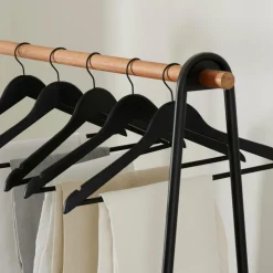 NEW WOOD Cintres Set De 5 Noir